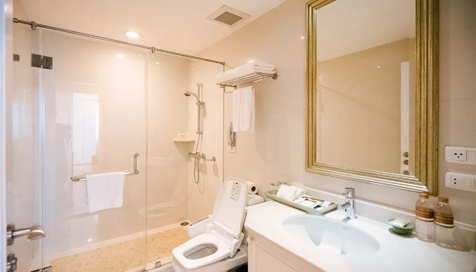 هتل گرند سنتر پوینت راچادامری بانکوک